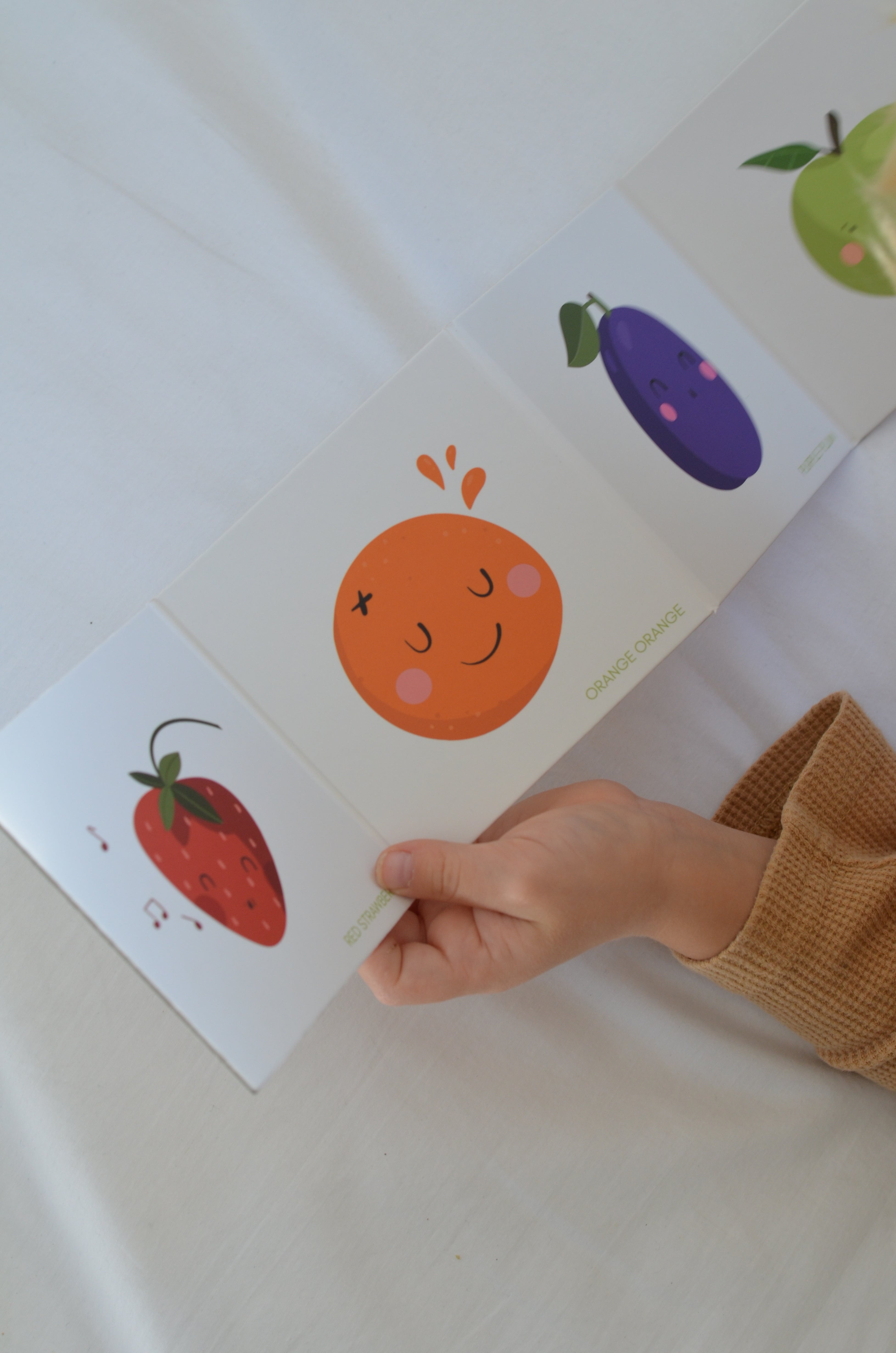 Leporelló Gyümölcsök és színek