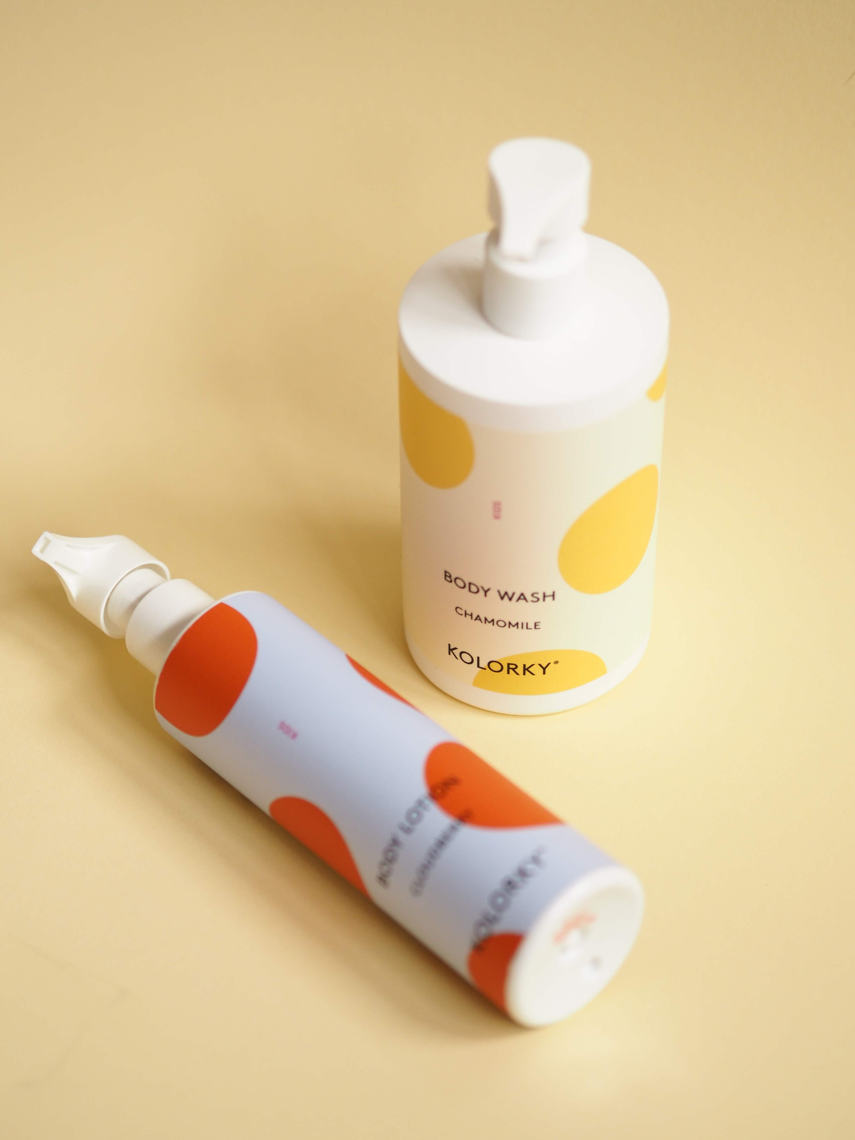 BODY WASH, fürdető gél Kamilla illattal 390 ml